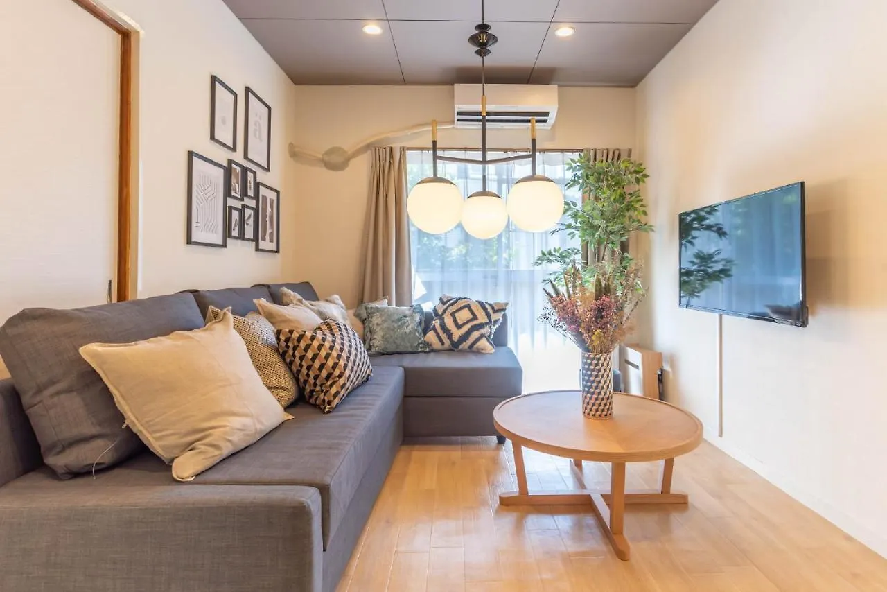 Bijou Suites Pieces Osaka Apartment